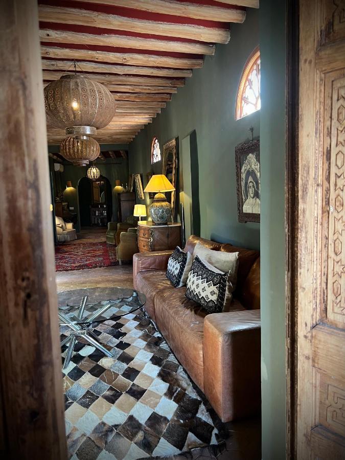 Aux Portes De Marrakech Villa Arts & Deco Avec Piscine Marrakesh Bagian luar foto
